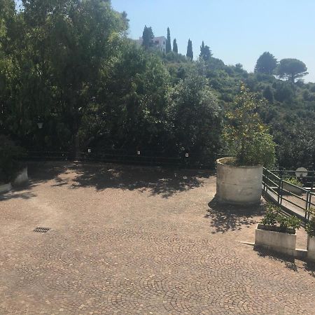 La Petite Διαμέρισμα Γκαέτα Εξωτερικό φωτογραφία